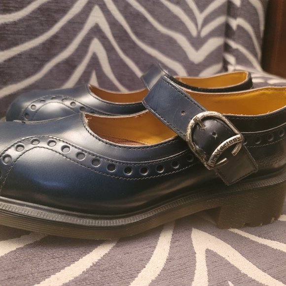 Blue Dr. Martens MIE Vintage Brogue Detail Mary Janes SIZE UK 5 US 7 - Picture 5 of 16